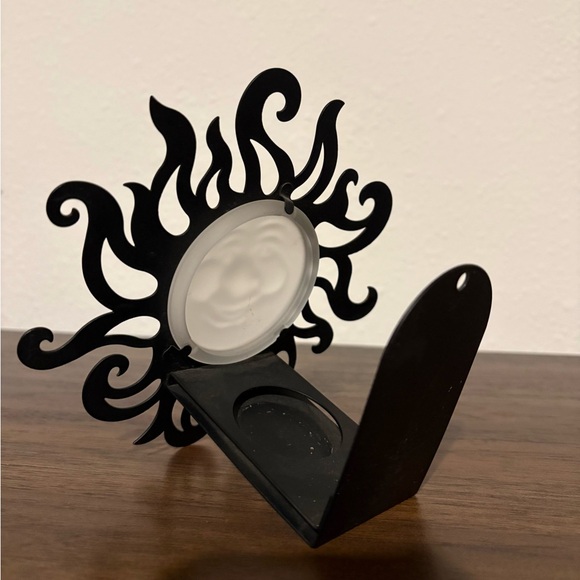 Sun and Moon Tealight Candle Holders - Picture 4 of 12